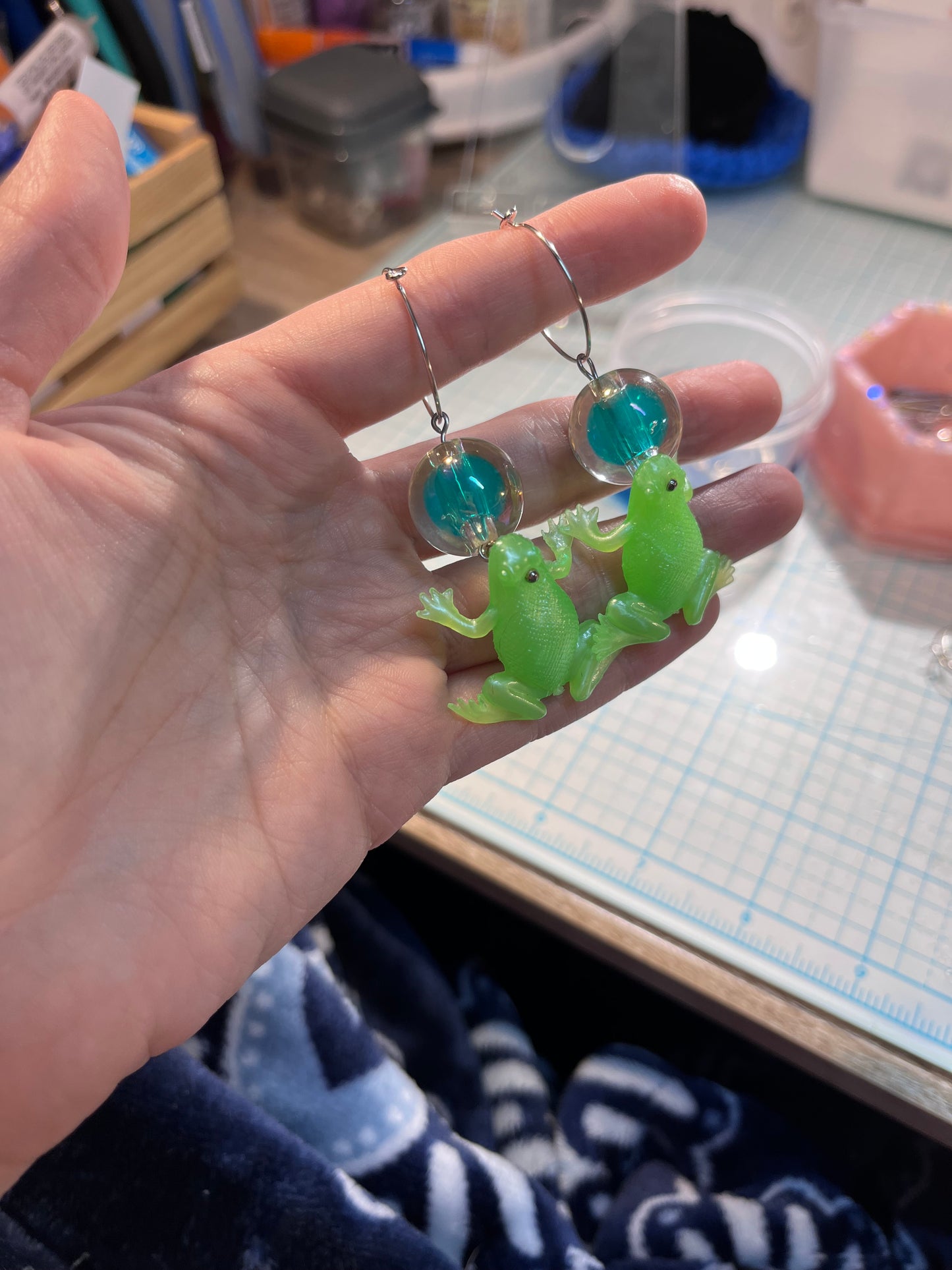 90s Jelly green frogs hoops