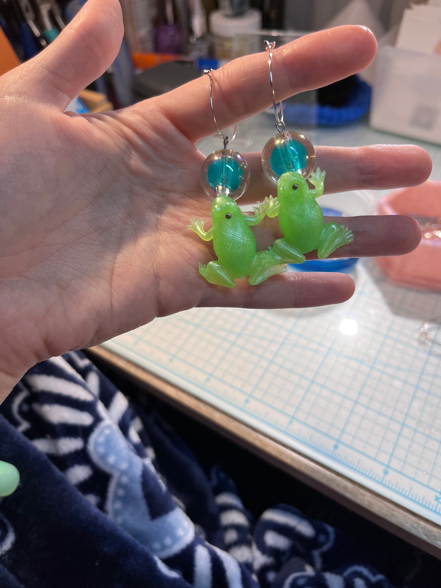 90s Jelly green frogs hoops