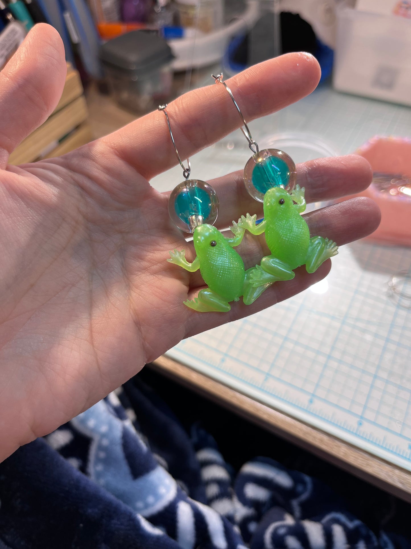 90s Jelly green frogs hoops