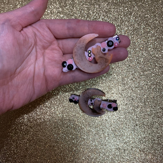 Moon, kitty hair clips